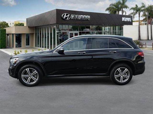 Photo of 2021 Obsidian Black Metallic Mercedes-Benz GLC 300
