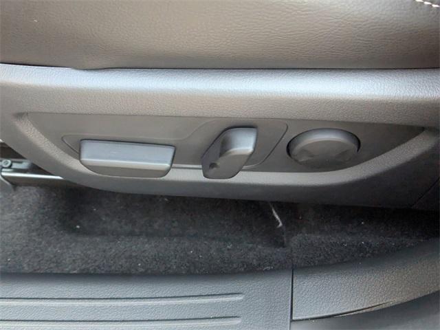 Photo of 2025 Machine Gray Metallic Mazda CX-50 Hybrid