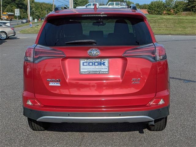 Photo of 2017 Red Toyota RAV4