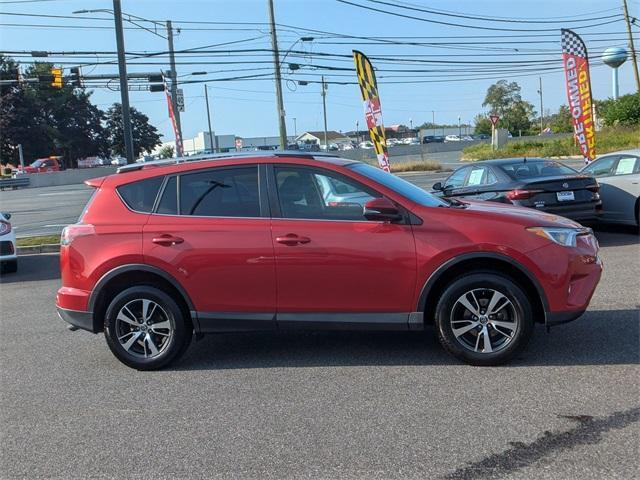 Photo of 2017 Red Toyota RAV4