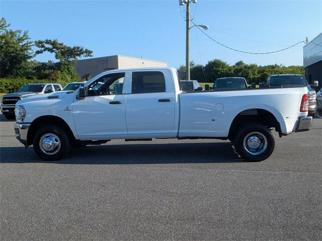 Photo of 2024 Bright White Clearcoat RAM 3500