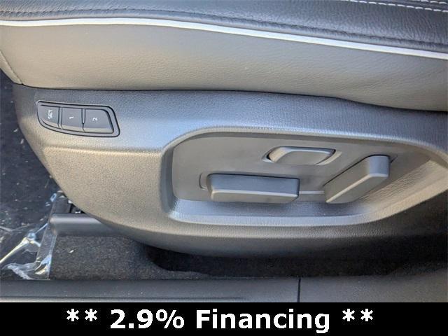 Photo of 2025 Platinum Mazda CX-5
