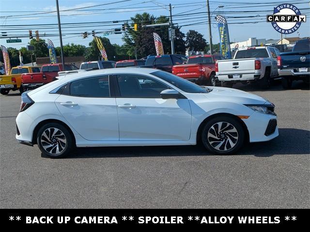 Photo of 2019 Platinum White Pearl Honda Civic