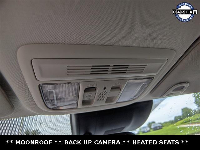 Photo of 2019 Sonic Gray Pearl Honda Civic