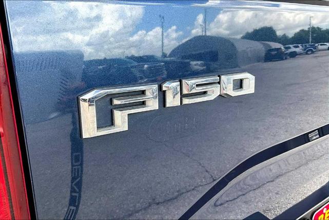 Photo of 2016 Blue Jeans Metallic Ford F-150