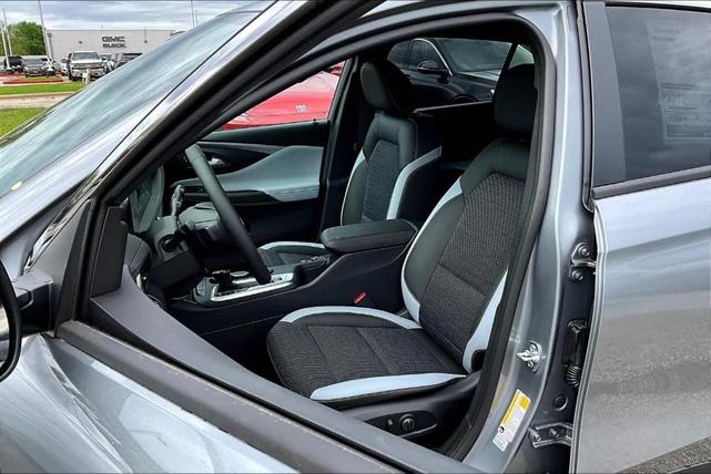 Photo of 2025 Gray Buick Envista