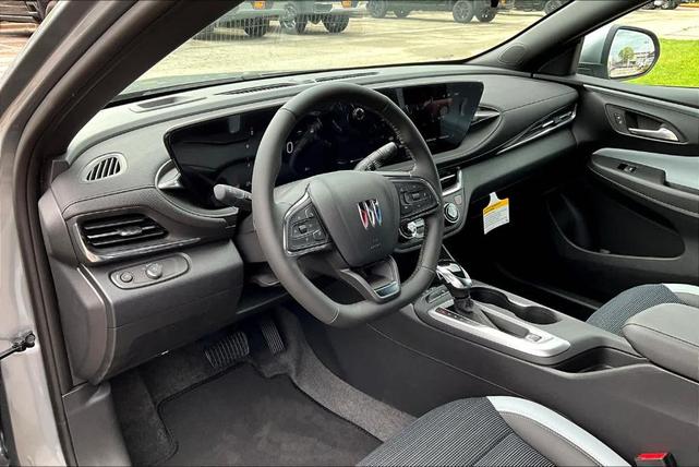 Photo of 2025 Gray Buick Envista