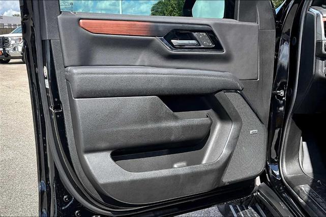 Photo of 2025 Black GMC Yukon