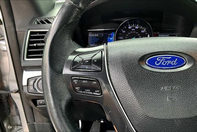 Photo of 2019 Ingot Silver Metallic Ford Explorer