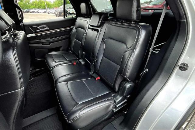 Photo of 2019 Ingot Silver Metallic Ford Explorer