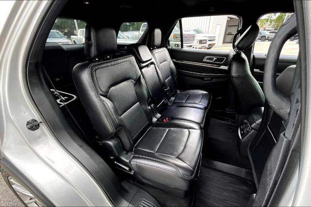 Photo of 2019 Ingot Silver Metallic Ford Explorer