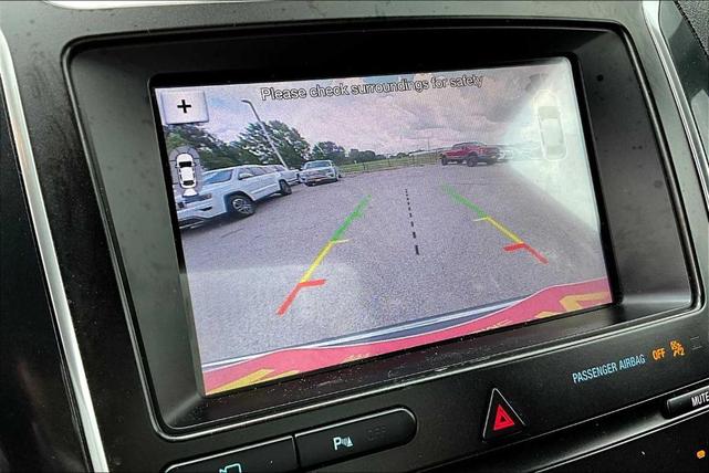 Photo of 2019 Ingot Silver Metallic Ford Explorer