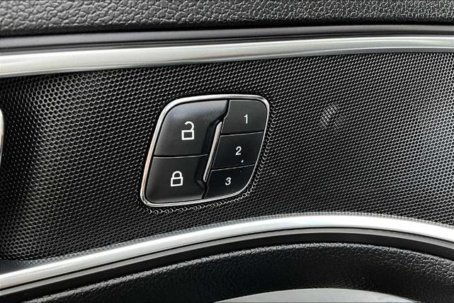 Photo of 2019 Ingot Silver Metallic Ford Explorer