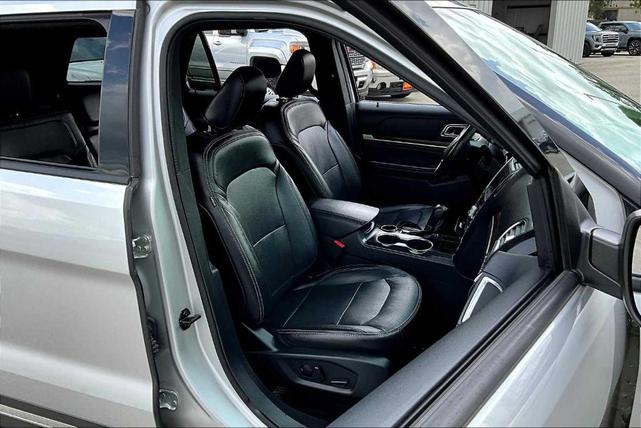 Photo of 2019 Ingot Silver Metallic Ford Explorer