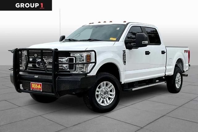 Photo of 2019 Oxford White Ford F-250
