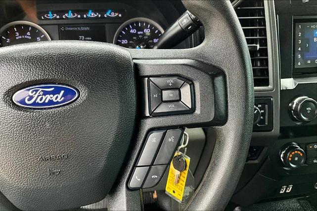 Photo of 2019 Oxford White Ford F-250