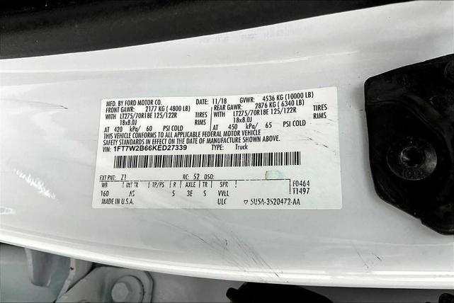 Photo of 2019 Oxford White Ford F-250
