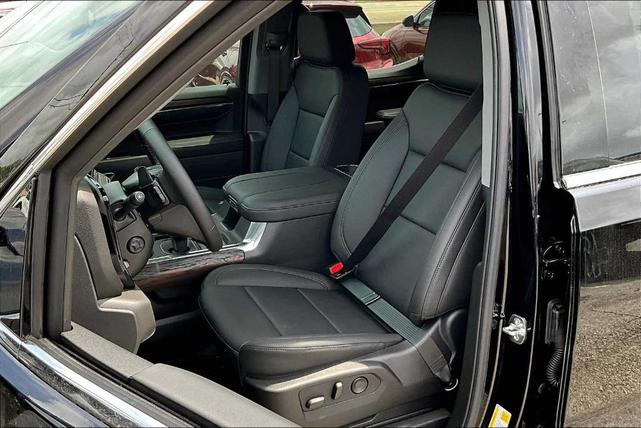 Photo of 2025 Black GMC Sierra 1500