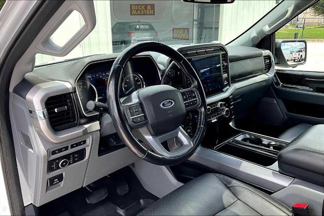 Photo of 2022 Space White Metallic Ford F-150
