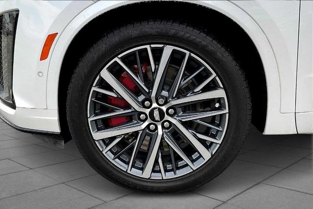 Photo of 2023 Crystal White Tri-Coat Cadillac XT6