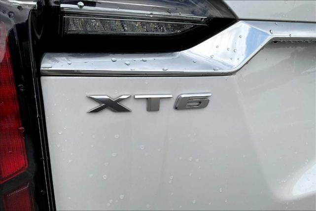 Photo of 2023 Crystal White Tri-Coat Cadillac XT6