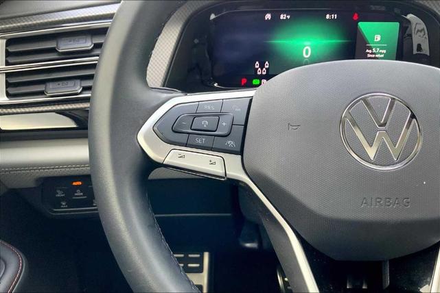 Photo of 2025 Pure Gray Volkswagen Atlas