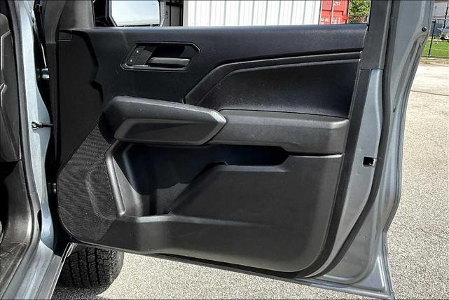 Photo of 2023 Sterling Gray Metallic Chevrolet Colorado