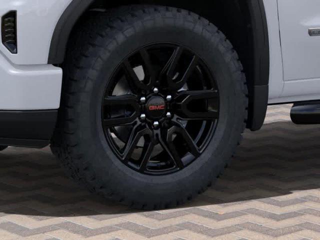Photo of 2025 White GMC Sierra 1500
