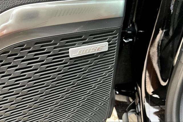 Photo of 2025 Black Buick Enclave