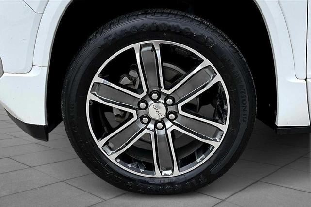 Photo of 2019 Summit White GMC Acadia