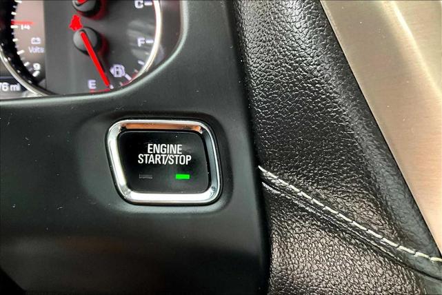 Photo of 2019 Summit White GMC Acadia