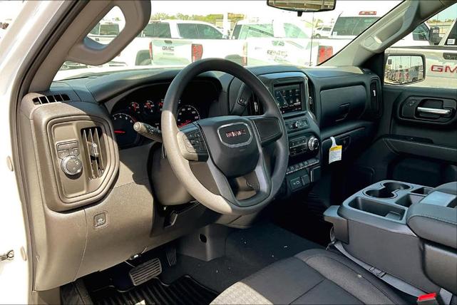 Photo of 2025 White GMC Sierra 1500