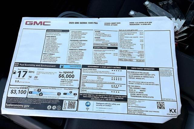 Photo of 2025 White GMC Sierra 1500