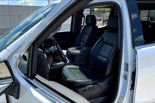 Photo of 2019 White Frost Tri-Coat GMC Sierra 1500