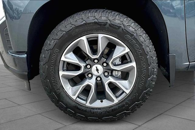 Photo of 2020 Shadow Gray Metallic Chevrolet Silverado 1500