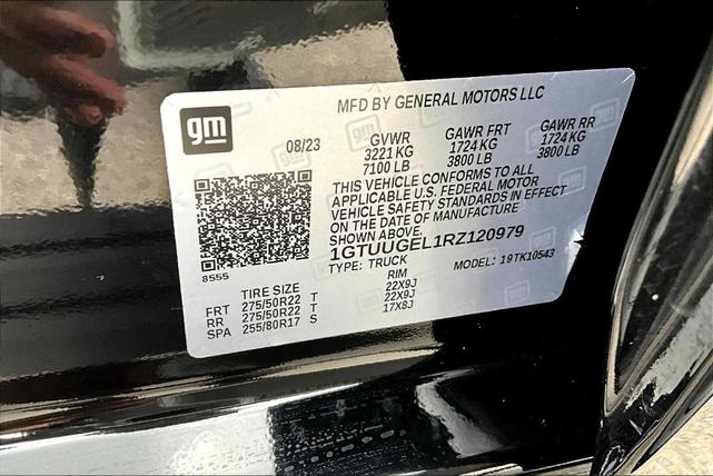 Photo of 2024 Onyx Black GMC Sierra 1500
