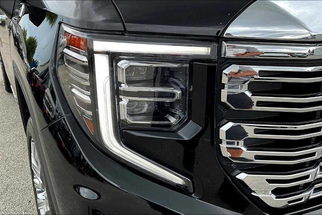 Photo of 2024 Onyx Black GMC Sierra 1500