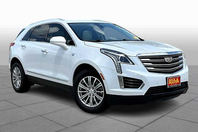 Photo of 2019 Crystal White Tri-Coat Cadillac XT5