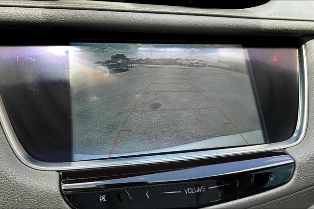 Photo of 2019 Crystal White Tri-Coat Cadillac XT5
