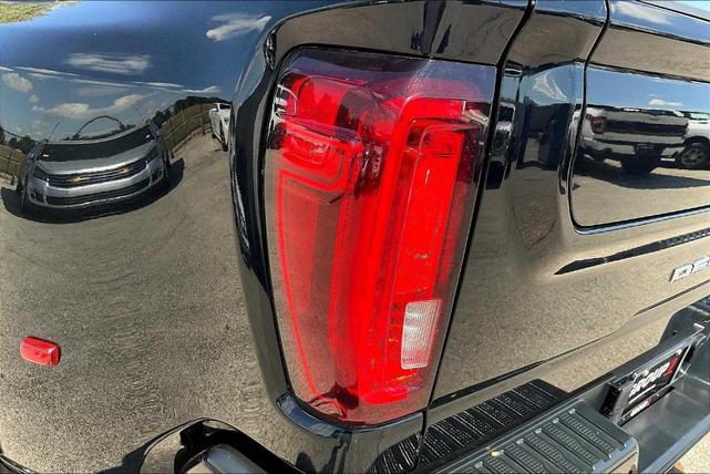 Photo of 2020 Onyx Black GMC Sierra 3500