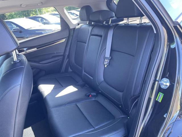 Photo of 2024 Fusion Black Kia Seltos