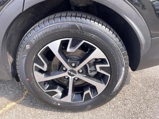 Photo of 2023 Fusion Black Kia Sportage Hybrid