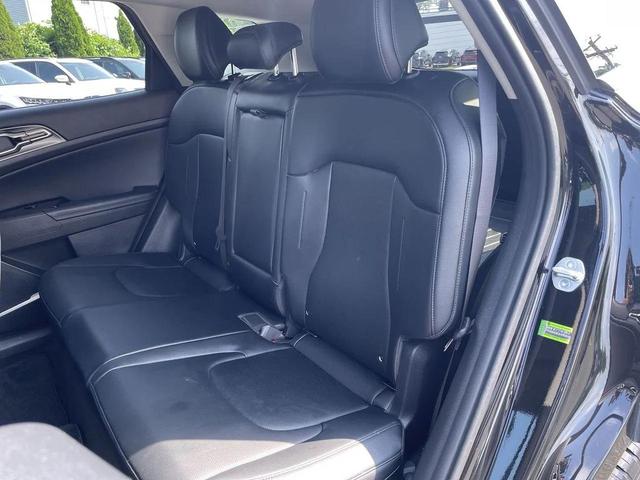 Photo of 2023 Fusion Black Kia Sportage Hybrid
