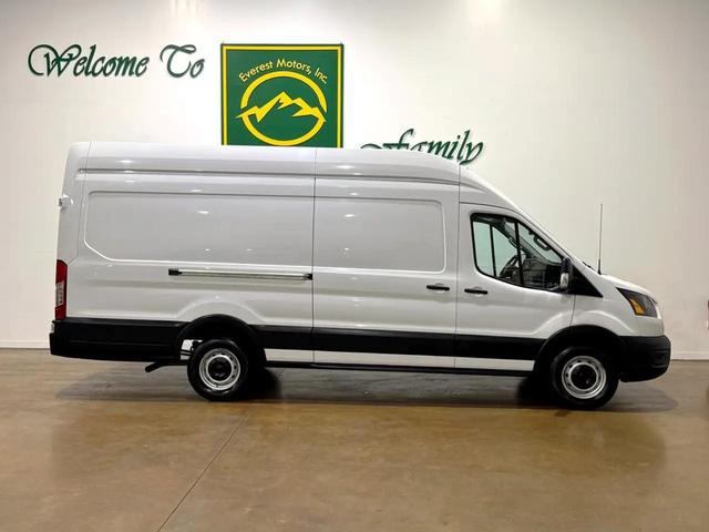 Photo of 2021 Oxford White Ford Transit-250