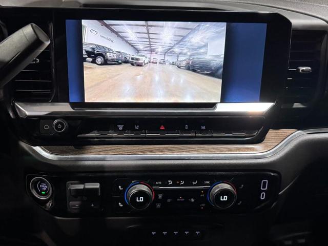 Photo of 2024 White Chevrolet Silverado 3500