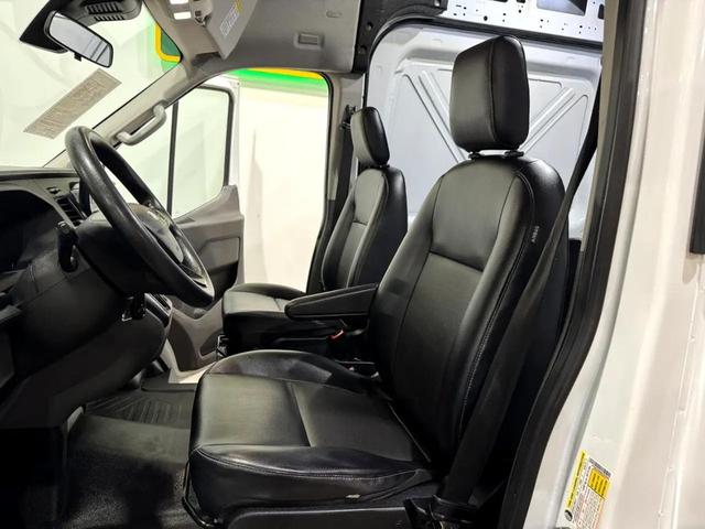 Photo of 2021 Oxford White Ford Transit-250