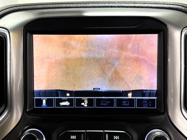 Photo of 2023 Silver Ice Metallic Chevrolet Silverado 3500