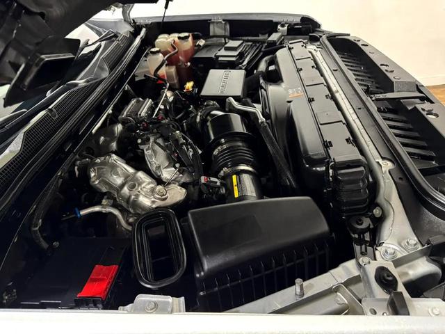 Photo of 2023 Silver Ice Metallic Chevrolet Silverado 3500