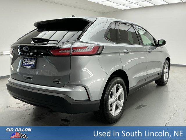 Photo of 2024 Iconic Silver Metallic Ford Edge