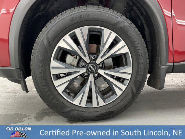 Photo of 2023 Scarlet Ember Tintcoat Nissan Rogue